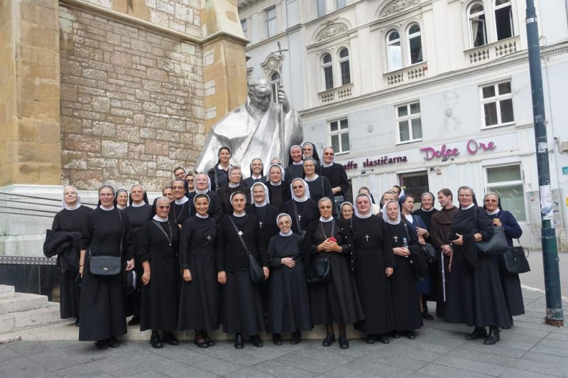 Održan seminar za medicinske sestre redovnice Održan seminar za medicinske sestre redovnice