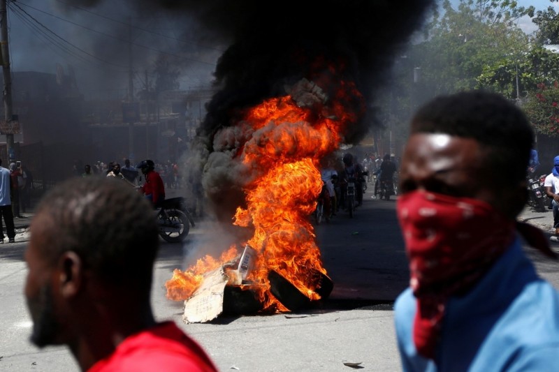 Na Haitiju oteta petorica svećenika, dvije redovnice i tri laika Na Haitiju oteta petorica svećenika, dvije redovnice i tri laika