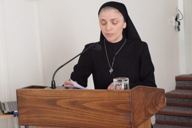 Glazba kao bezgranično sredstvo za autentično zajedništvo među religijama Glazba kao bezgranično sredstvo za autentično zajedništvo među religijama