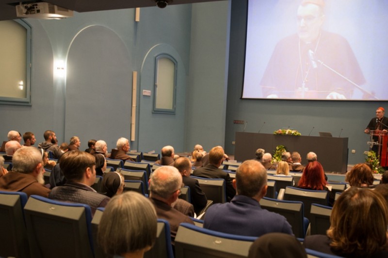 Započeo međunarodni znanstveni simpozij „400 godina franjevaca kapucina u Zagrebu” Započeo međunarodni znanstveni simpozij „400 godina franjevaca kapucina u Zagrebu”