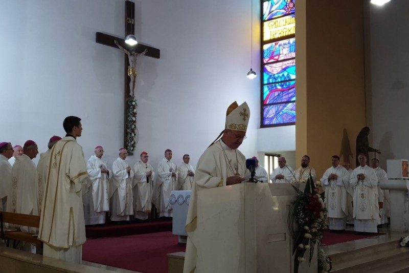 Hodočašće članova HBK i HRK u Karlovac Hodočašće članova HBK i HRK u Karlovac