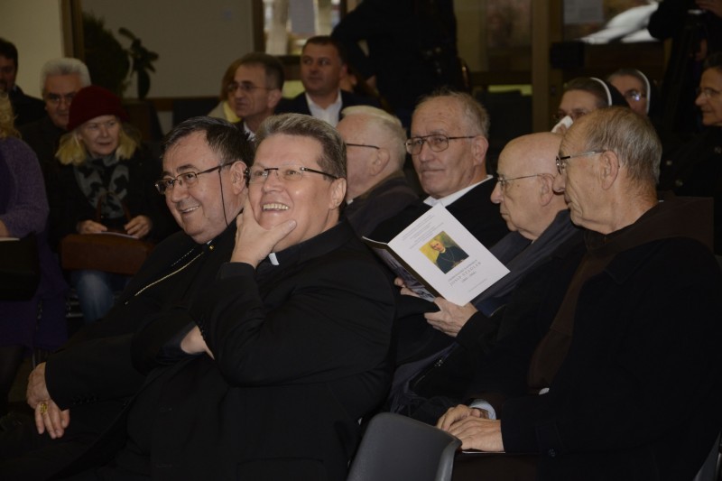 Znanstveni skup o sluzi Božjem Josipu Stadleru Znanstveni skup o sluzi Božjem Josipu Stadleru