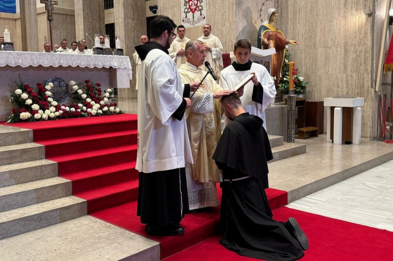 Hrvatska Provincija sv. Jeronima franjevaca konventualaca Hrvatska Provincija sv. Jeronima franjevaca konventualaca